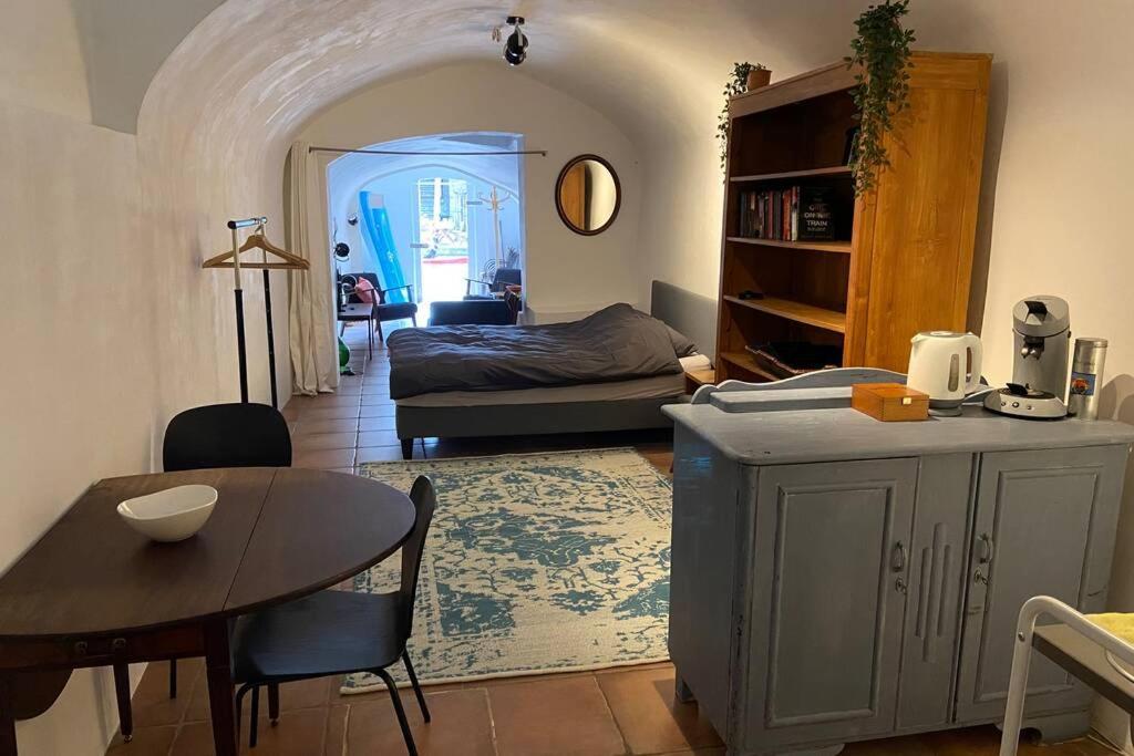 Apartment Werfkelder Aan De Oudegracht *